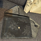 Envelope clutch