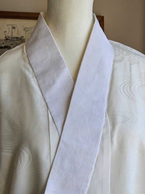 Bedroom Kimono -Floating Flowers