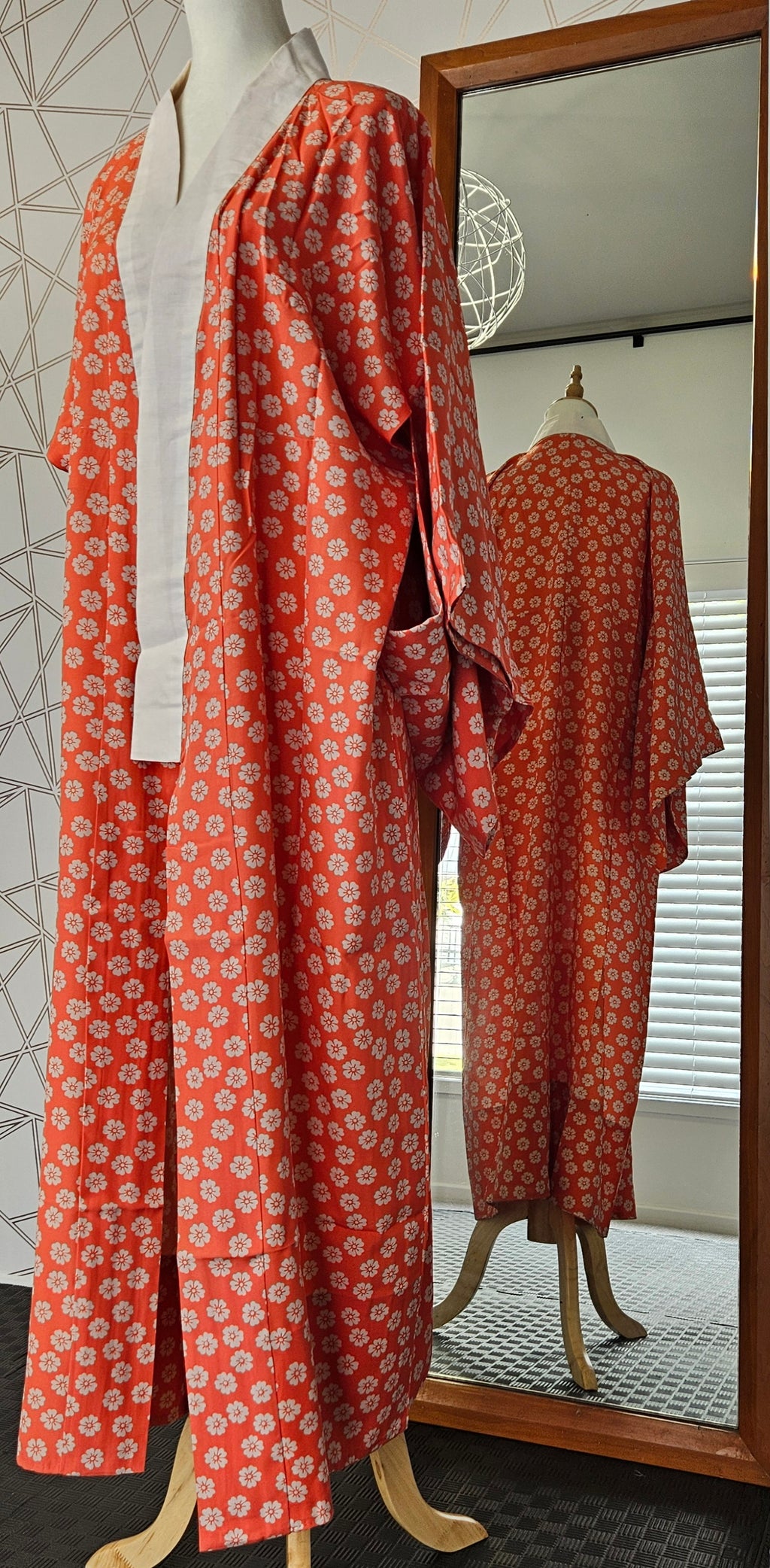 Sunset Orange Sakura Nagajuban