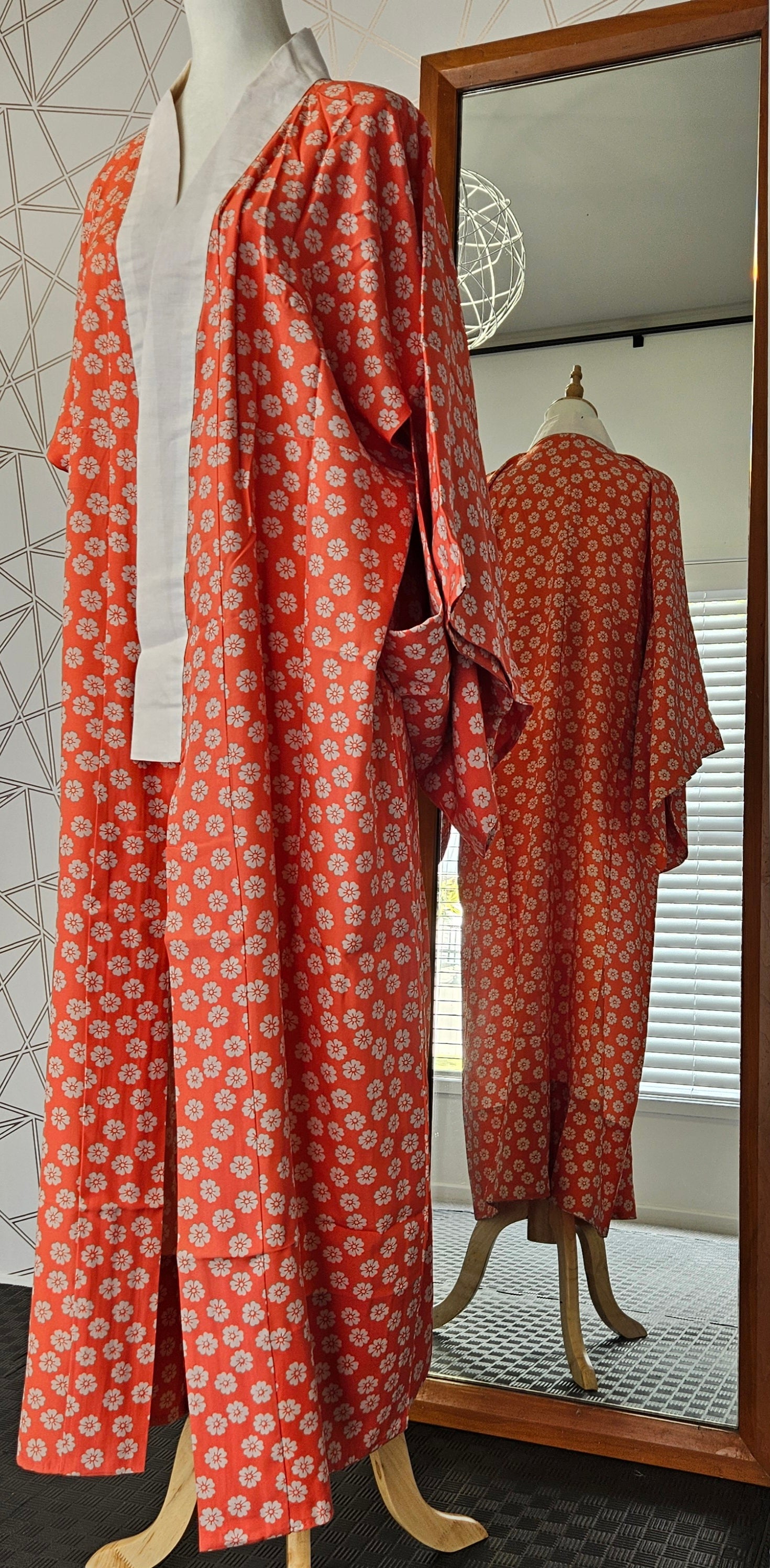 Sunset Orange Sakura Nagajuban